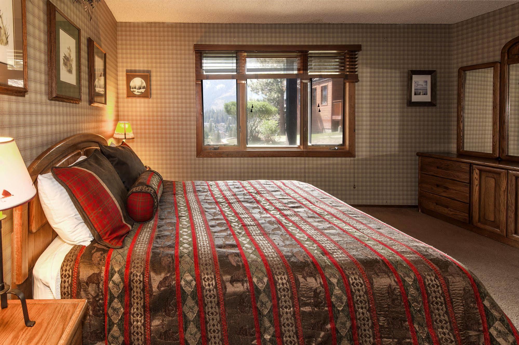 Meadow Ridge Condos By Mammoth Slopes Lodging Mammoth Lakes Exterior foto
